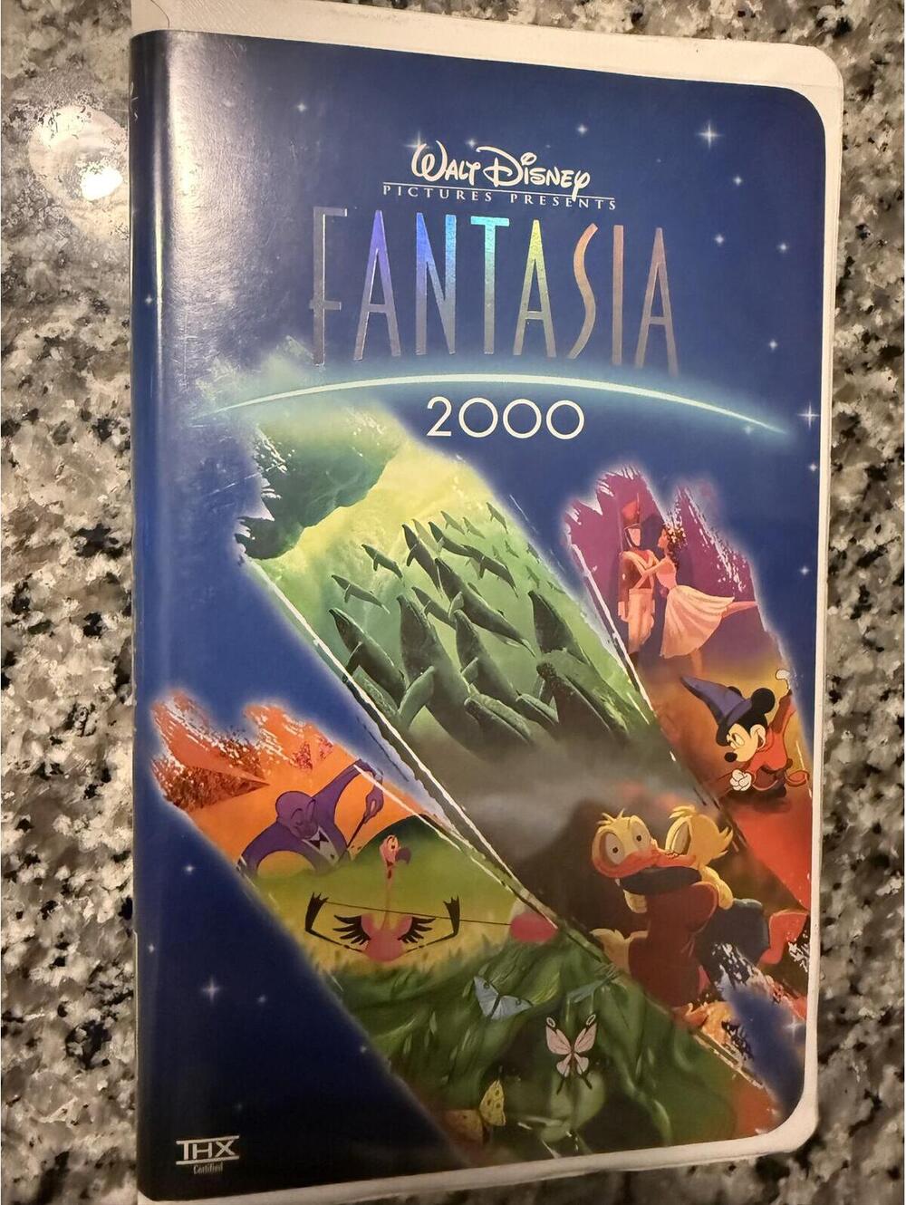Fantasia 2000 VHS Walt Disney Masterpiece Collection THX White Clamshell Case